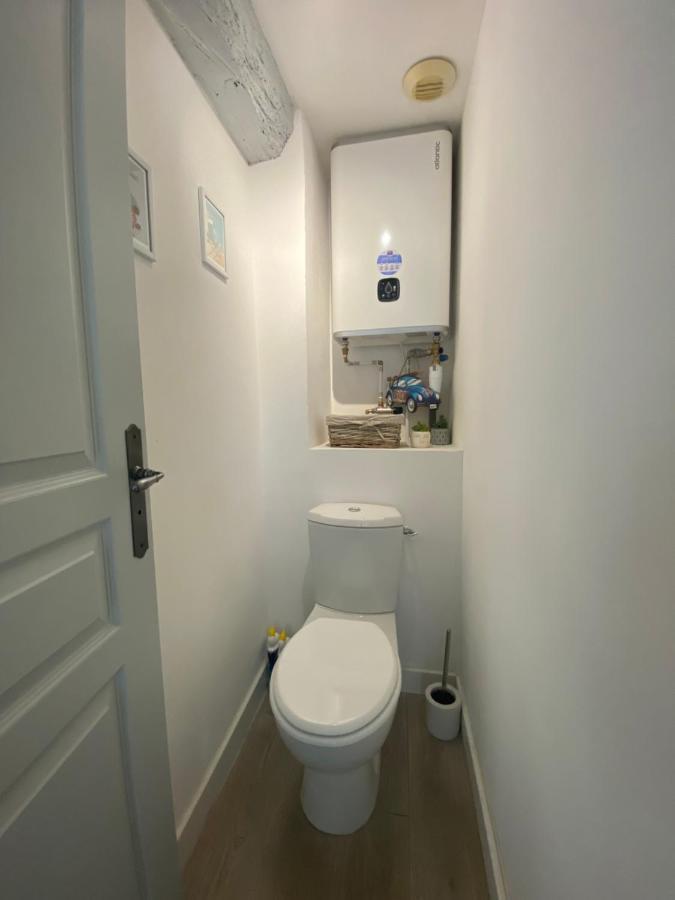 Beau Studio Cosy Calme En Face Du Port Sur Le Quai Apartment Dieppe Exterior photo