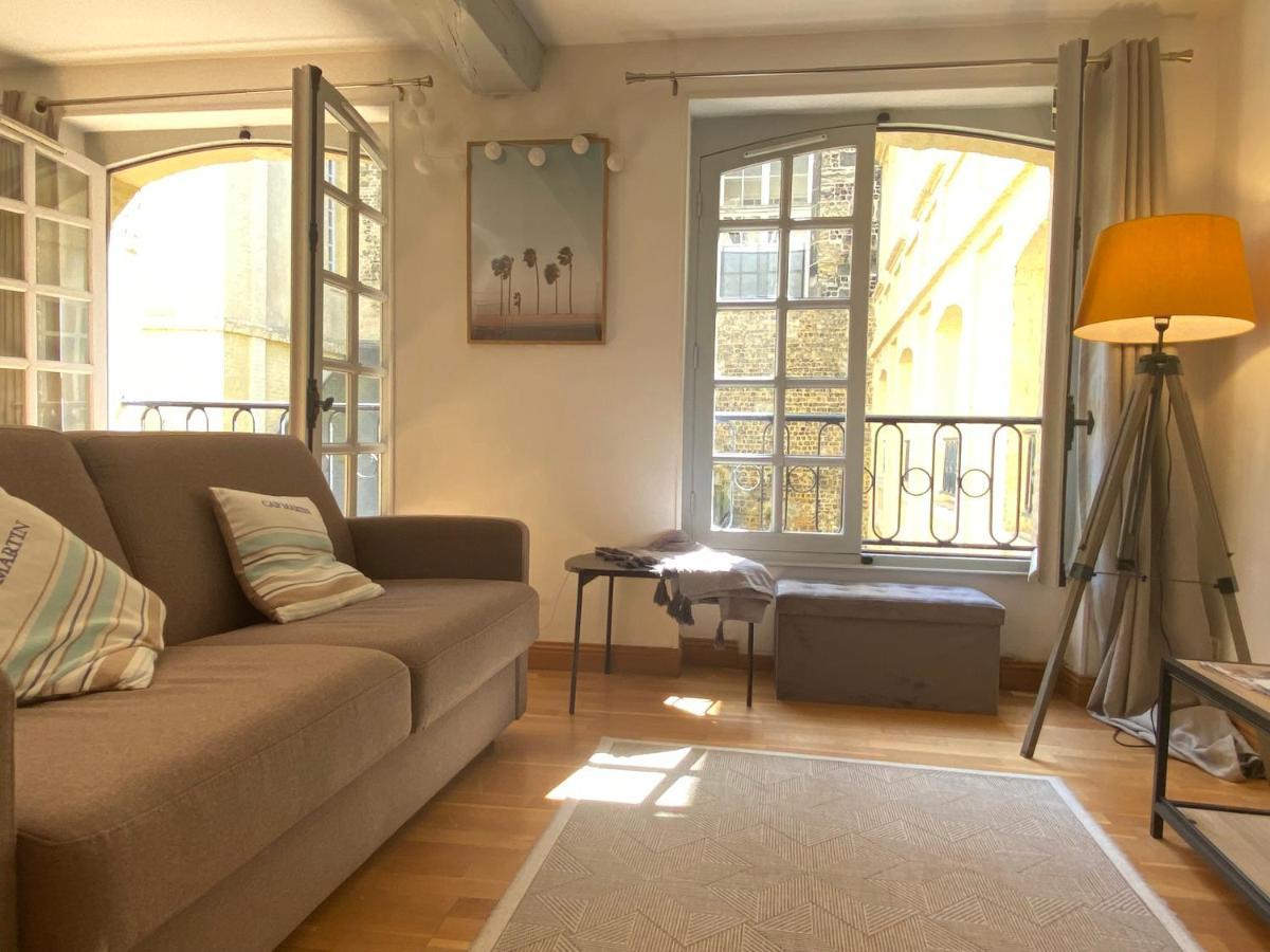 Beau Studio Cosy Calme En Face Du Port Sur Le Quai Apartment Dieppe Exterior photo